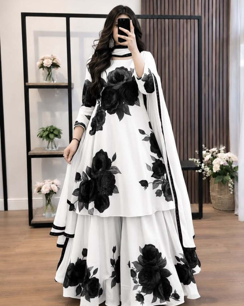 ফ্লোরাল প্রিন্ট শারারা থ্রি-পিস